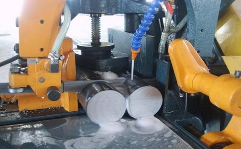 岑巩卧式带锯床的送料方式有哪几种？